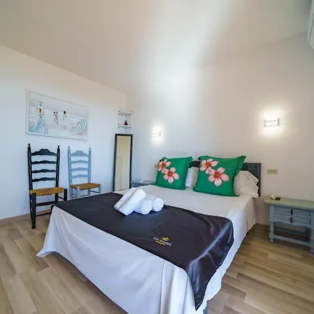 Holiday home Sea Breeze Vista Mar Piscina Privada Aire Acondicionado
