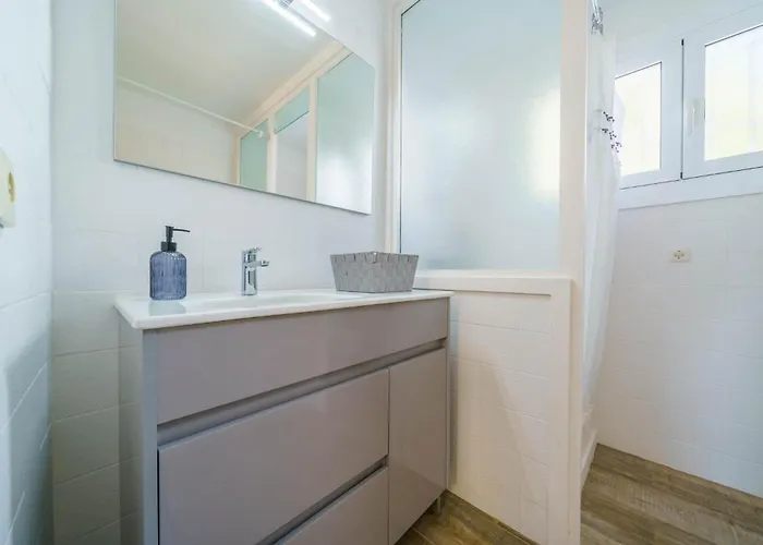 Sea Breeze Vista Mar Piscina Privada Aire Acondicionado 度假居