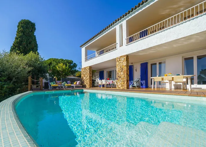 度假居 Sea Breeze Vista Mar Piscina Privada Aire Acondicionado 滨海托萨